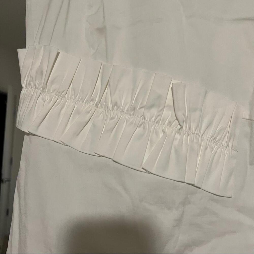 Trouvé Ruffed Top - Picture 3 of 5